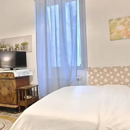 Bed & Breakfast Near Waterfront